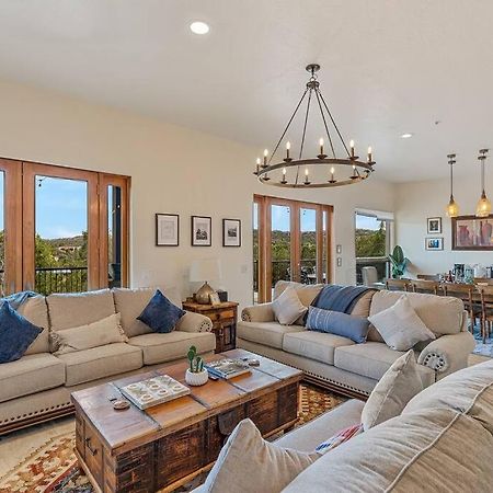 Close To Fresh Creek! Sleeps 12 ~ Amazing Views W/Serene Open Space ~ Hot Tub + Game Room ~ Trails Outside Sedona Ngoại thất bức ảnh