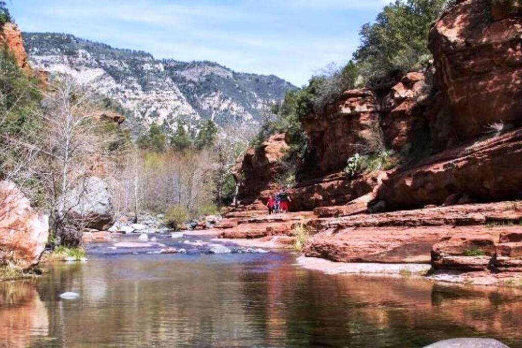Close To Fresh Creek! Sleeps 12 ~ Amazing Views W/Serene Open Space ~ Hot Tub + Game Room ~ Trails Outside Sedona Ngoại thất bức ảnh