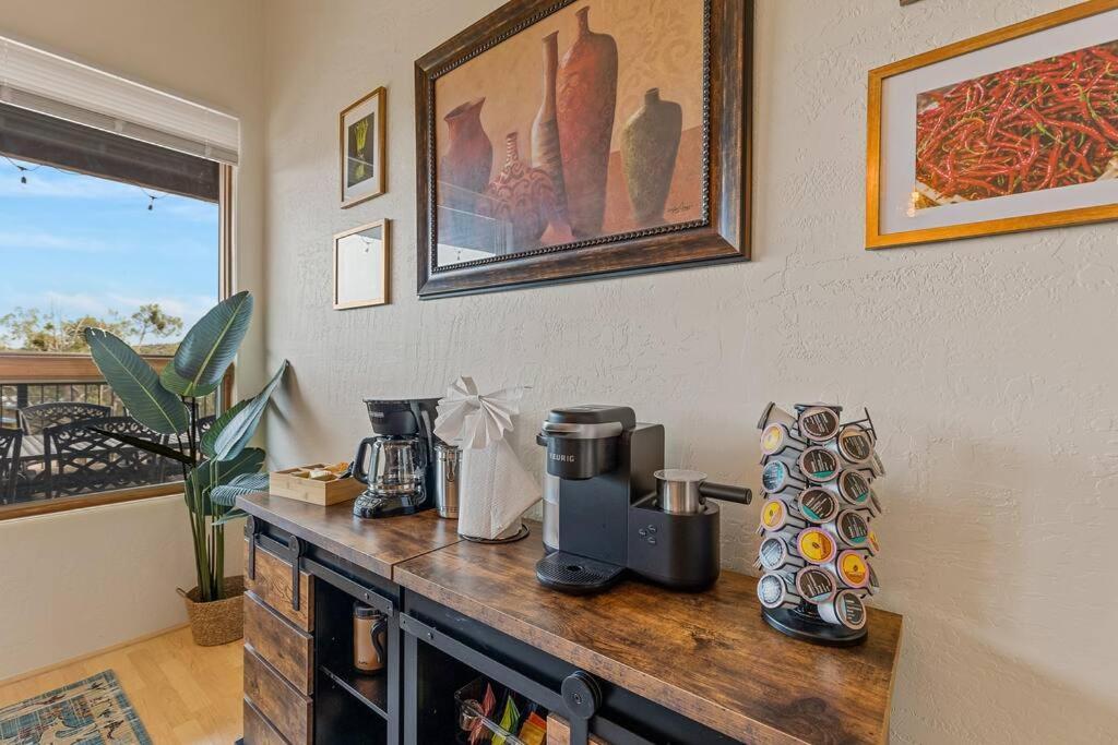 Close To Fresh Creek! Sleeps 12 ~ Amazing Views W/Serene Open Space ~ Hot Tub + Game Room ~ Trails Outside Sedona Ngoại thất bức ảnh