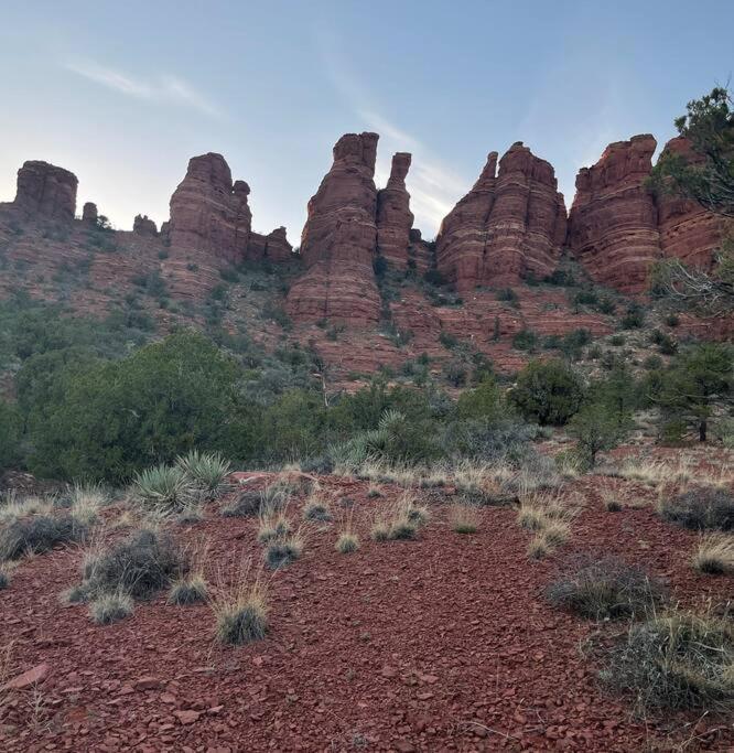 Close To Fresh Creek! Sleeps 12 ~ Amazing Views W/Serene Open Space ~ Hot Tub + Game Room ~ Trails Outside Sedona Ngoại thất bức ảnh